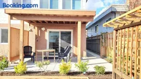 Meet Cottage - Image 1