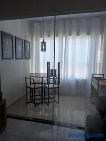 Apartamento Confortável com Garagem e internet - Image 2