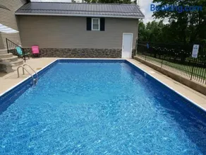 PineRidge Country Retreat with In ground Pool and Hot Tub - Image 1
