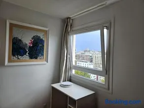 Chambres lumineuses avec vue sur Paris Montmartre - Image 4