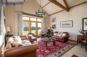 Rabbitdale Barn - Image 3