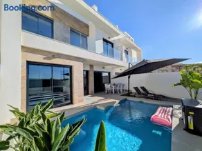 R-40-B Luxury Villa with pool - Image 2