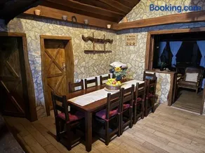Wood house Marilla - Image 1