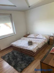 Privat Nika 246 - Image 5