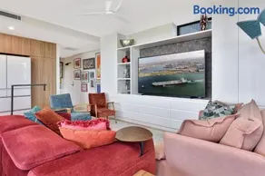 Newcastle Views at One Apartments - Image 2