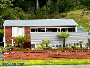 Conlan Springs Cottage - Image 5