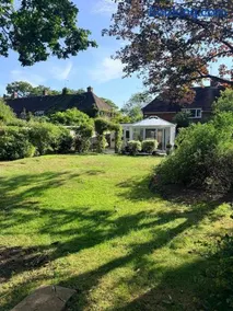 Charming Woodland Cottage Retreat Nr Cobham Sleeps 5 - Image 5