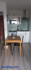 Appartement lumineux et fonctionnel en bord de mer - Image 1
