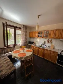 Pomorie S&T Home - Image 4