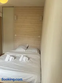 F2 confortable pour 4 personnes 222 Résidence Les Chalets d'Ax - Image 2