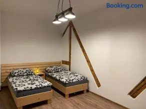 Apartmán na náměstí ,s terasou Králiky - Image 5
