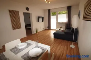 Work & Stay 3 Room Apartment - Image 2