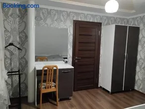 White cute house - Image 2