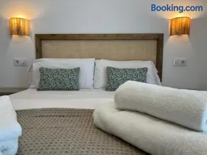 Villa Casita, New!!! Pool & Terrace - Image 3