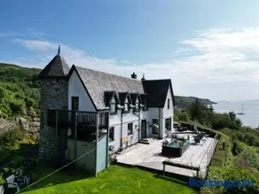 Corrie House - Image 3