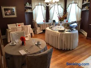 Penley House Bed & Breakfast - Image 2