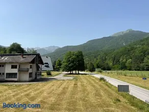 Apartman Kosuta Lux Mountain View - Image 1