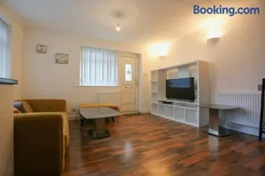 Stockton 1 bed home, lovely area - Image 2