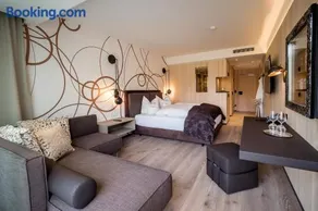 Boutiquehotel WEINSPITZ & Weingut STRAWANZER Donabaum - Image 5