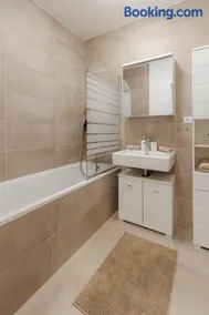 BNB Bory Retreat with Balcony and Parking space - Image 2