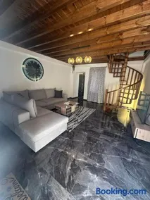 Ariadni - Image 1