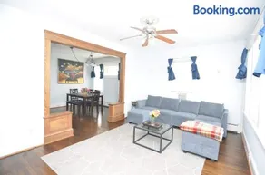 Spacious Home with Parking, Laundry - Near RU, RWJ, NJ Transit - Image 1