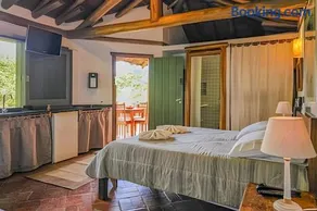 Lindo chalé com lareira, sauna e piscina. - Image 2
