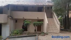 Charmant studio 2à4 pers avec jardin et place de parking situé à 5 min à pied de la mer - Image 3