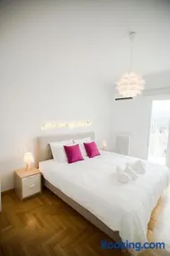 Bluscapes Home - Image 1