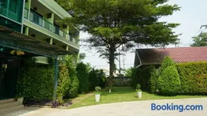 Garden Corner Resort & Hotel - Image 1