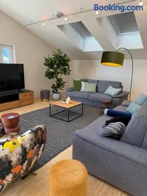 Penthouse Thaler - Image 1