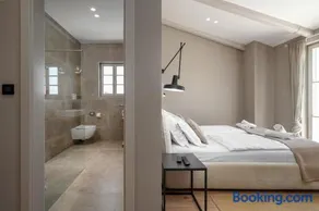Istrian Villa Mia, Pool & Jacuzzi - Image 3