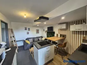 Cocon moderne et chaleureux - Image 1
