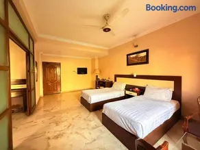 Pameer Hotel Mingora - Image 4