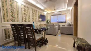 Annapura Floral- 4 Bedroom Apartment - Image 3