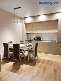 Olive Dream Apartment with Balcony View - Image 3