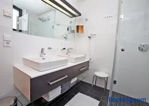 **** PanoramA Apartments - Image 1