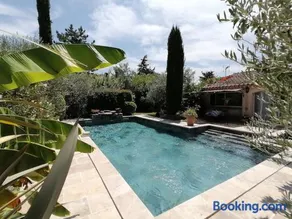 Meublé chaleureux en Provence - Image 1