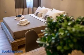 City Loft 2 (Stamatina's Luxury Apartments) - Image 3