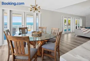Paraiso Beach House Oceanfront Family-Friendly Views - Image 5