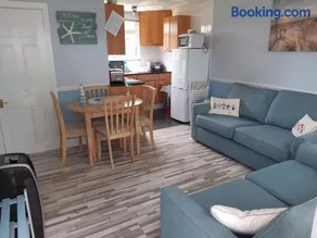 Holiday at Hemsby - Image 3