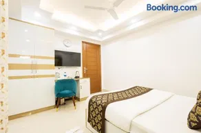 Hotel Krish - Near Medanta and Fortis Hospital Gurugram - Image 3