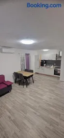 Guest House Laura - Image 5