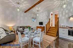 2 Bed in Shotley Bridge oc-h29037 - Image 2