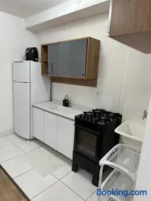 AP COMPLETO, com Internet rápida e Ar condicionado, fácil acesso ao centro e Porto de Paranaguá - Image 3