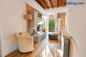 Carrara Deluxe Home - Image 2