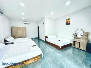 Gilan Boutique Hotel - Image 1