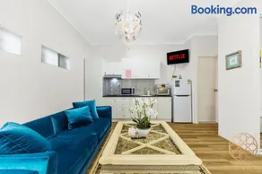 Carlingford sweet studio with WiFi& Parking - Image 2