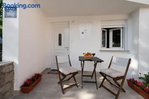 Kuca za odmor NALL - Image 1