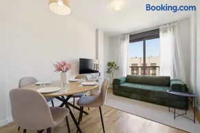 Apartamento acogedor cerca del Aeropuerto e IFEMA - Image 1